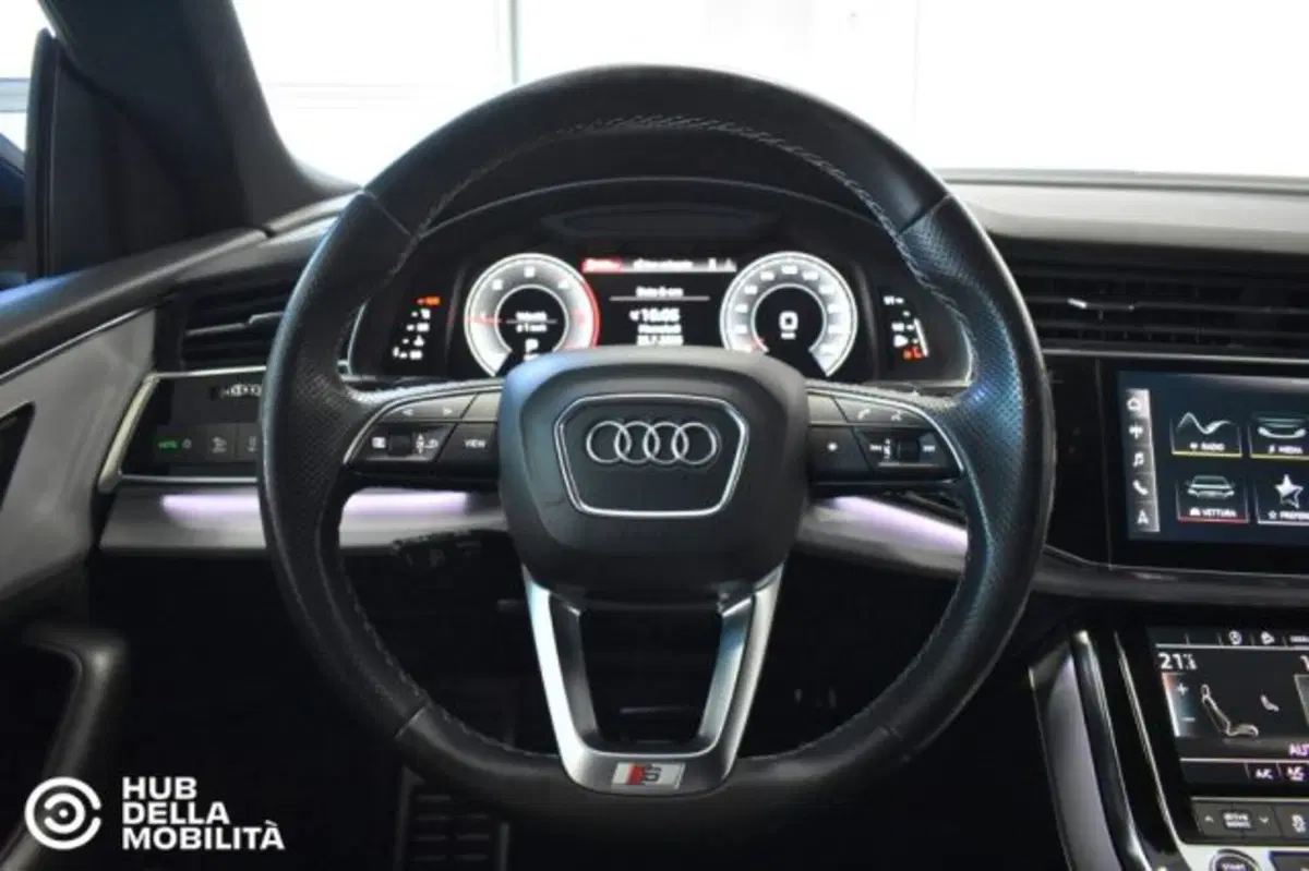 Audi Q8 usata a Perugia (9)