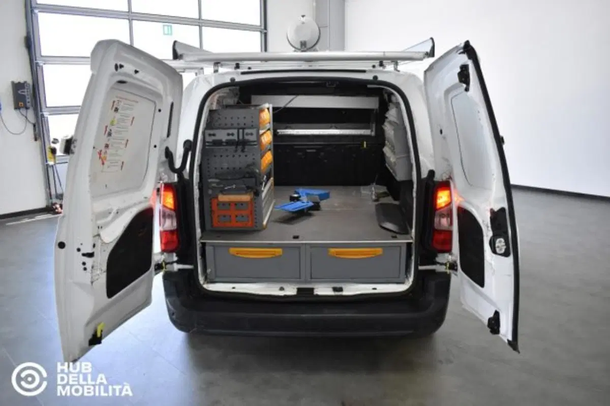 Opel Combo Furgone usata a Perugia (19)