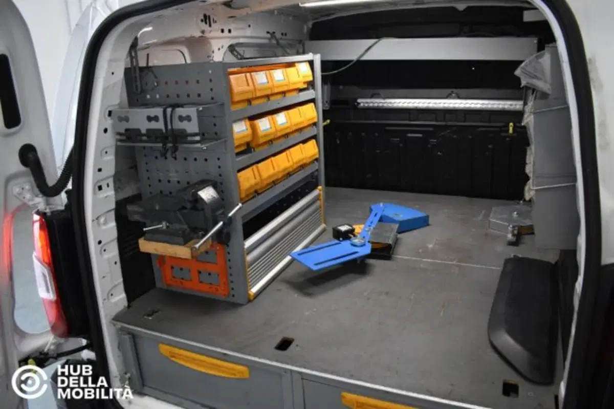 Opel Combo Furgone usata a Perugia (20)