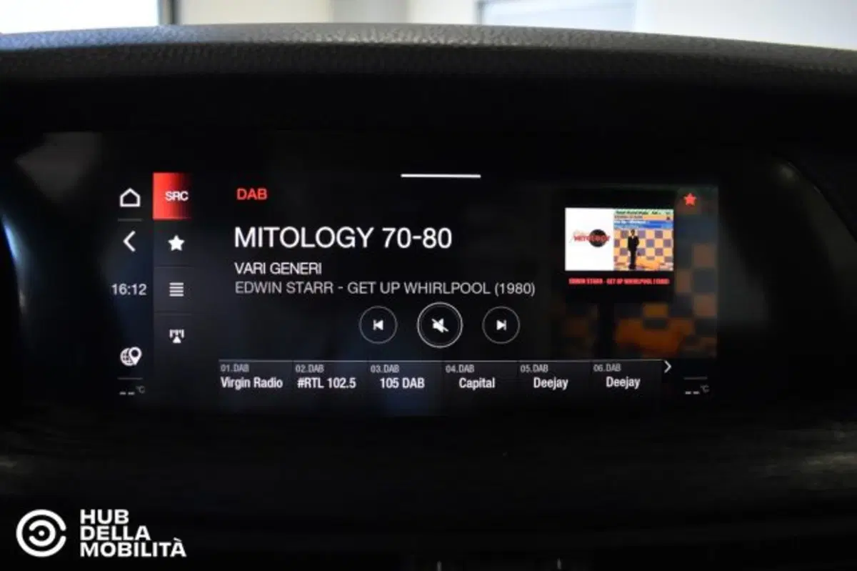 Alfa Romeo Stelvio usata a Perugia (18)