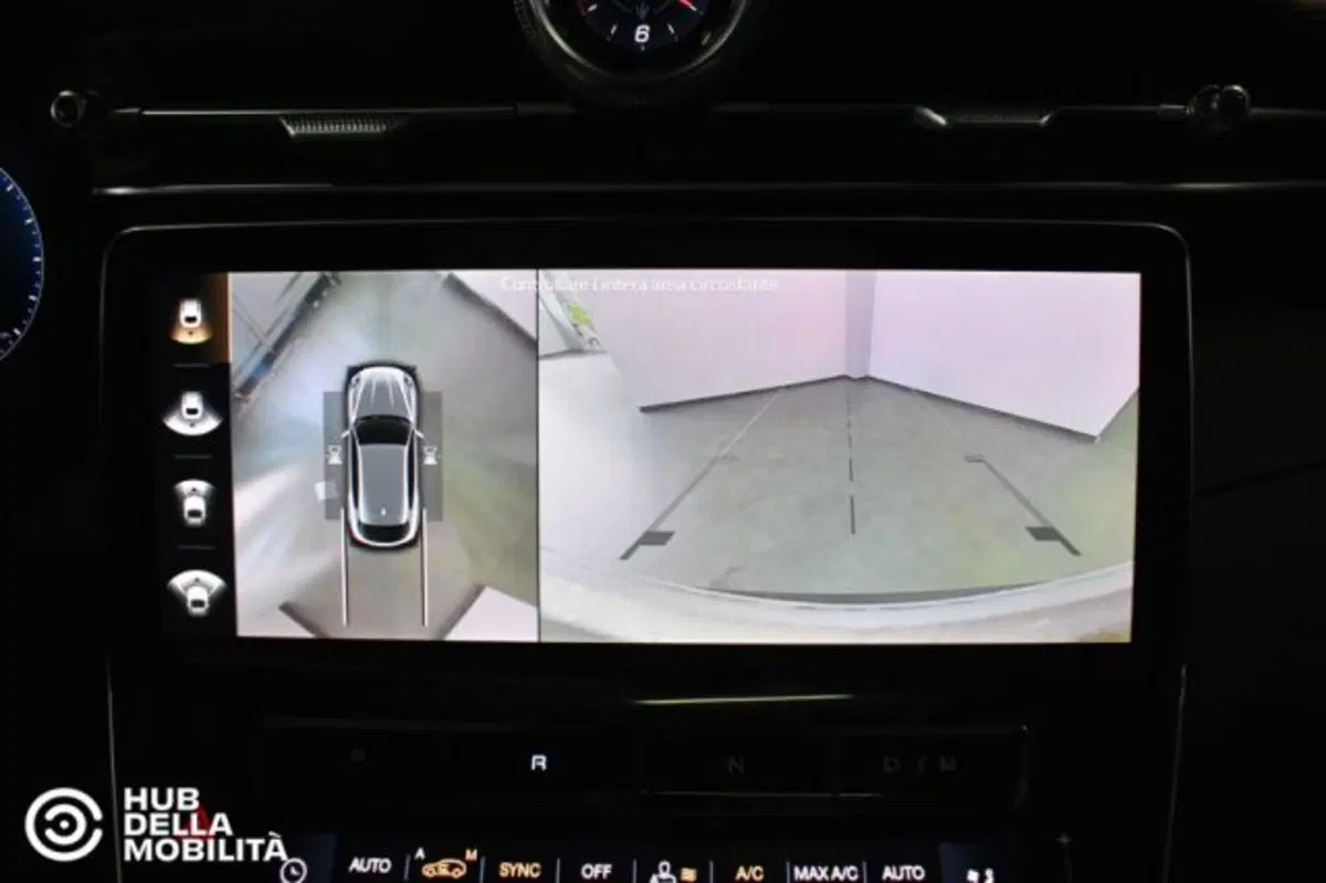 Maserati Grecale usata a Perugia (19)