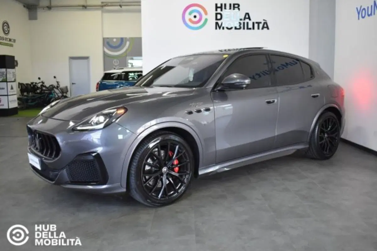 Maserati Grecale usata a Perugia (3)
