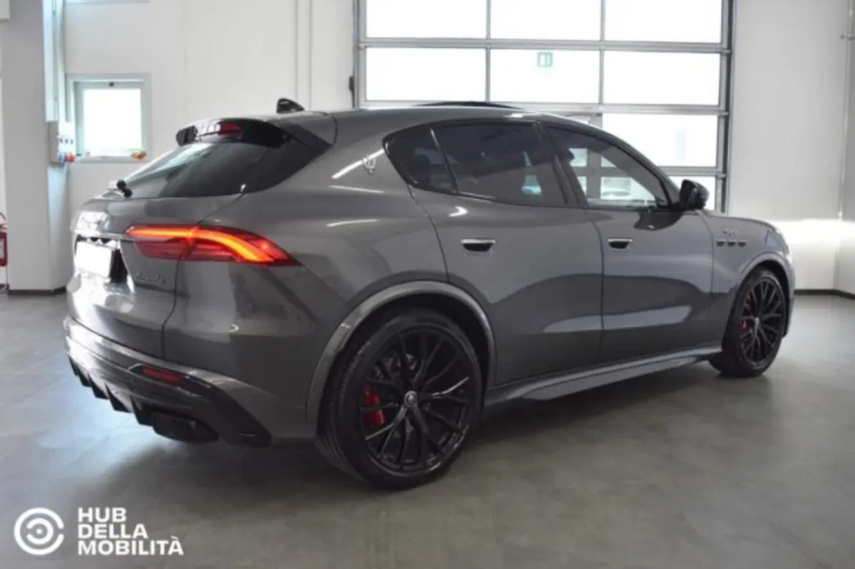 Maserati Grecale usata a Perugia (4)