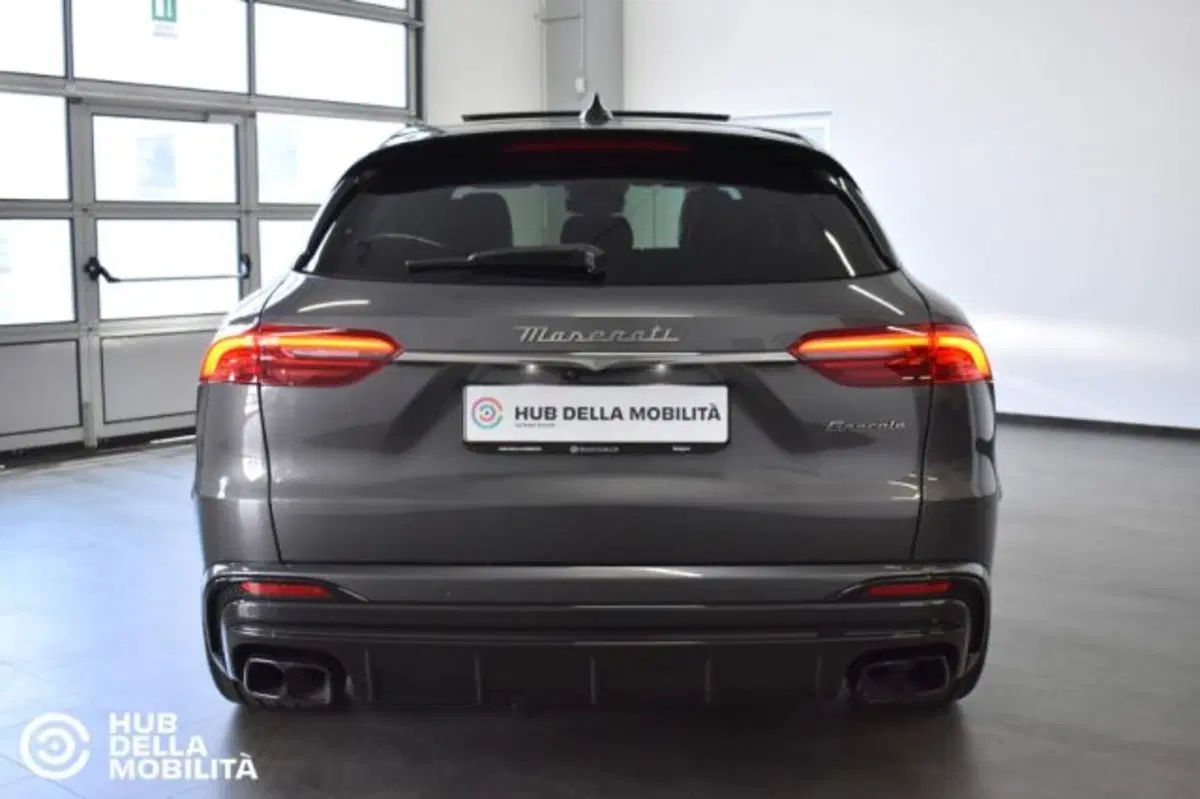 Maserati Grecale usata a Perugia (5)