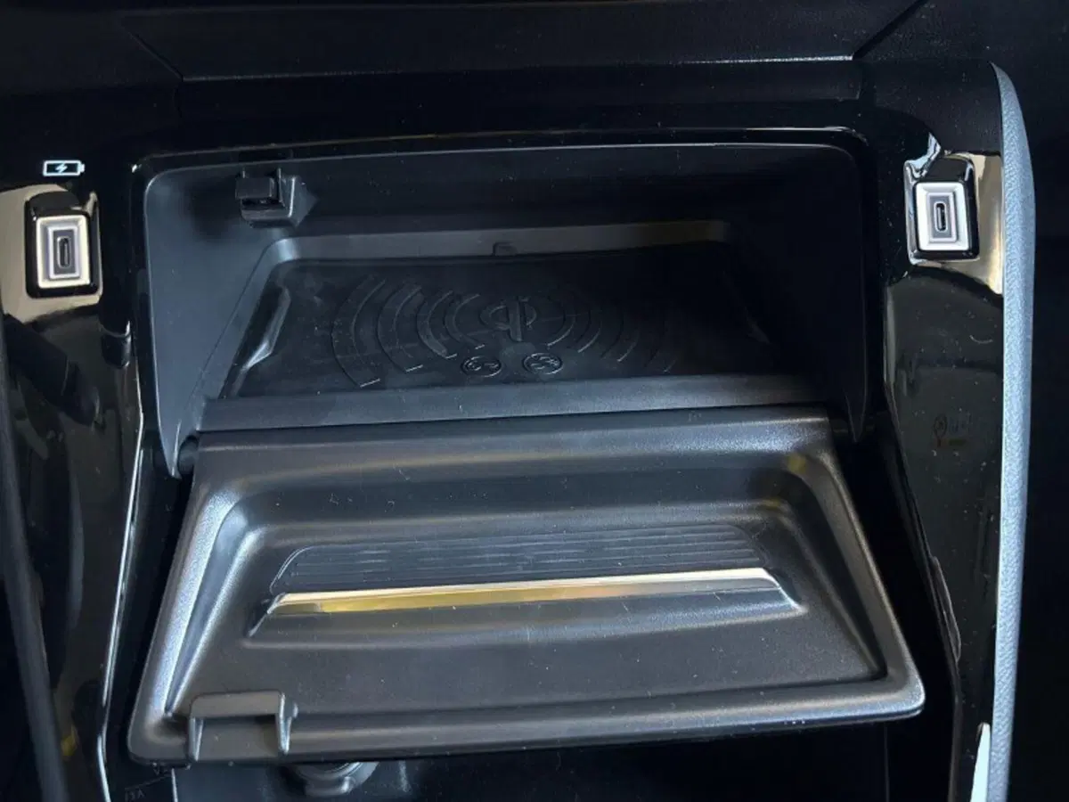 Peugeot 208 nuova a Lecco (15)