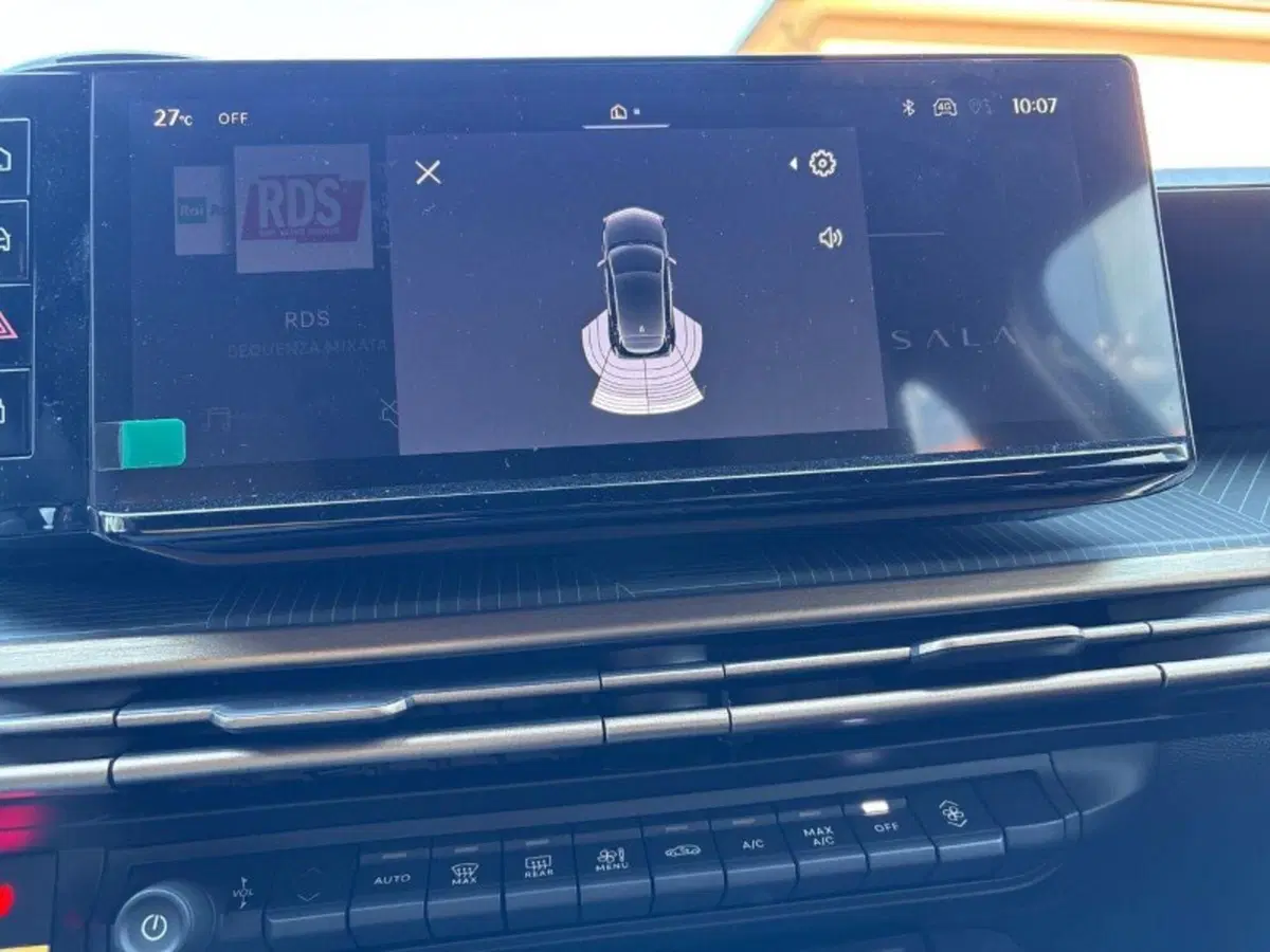 Lancia Ypsilon nuova a Lecco (10)