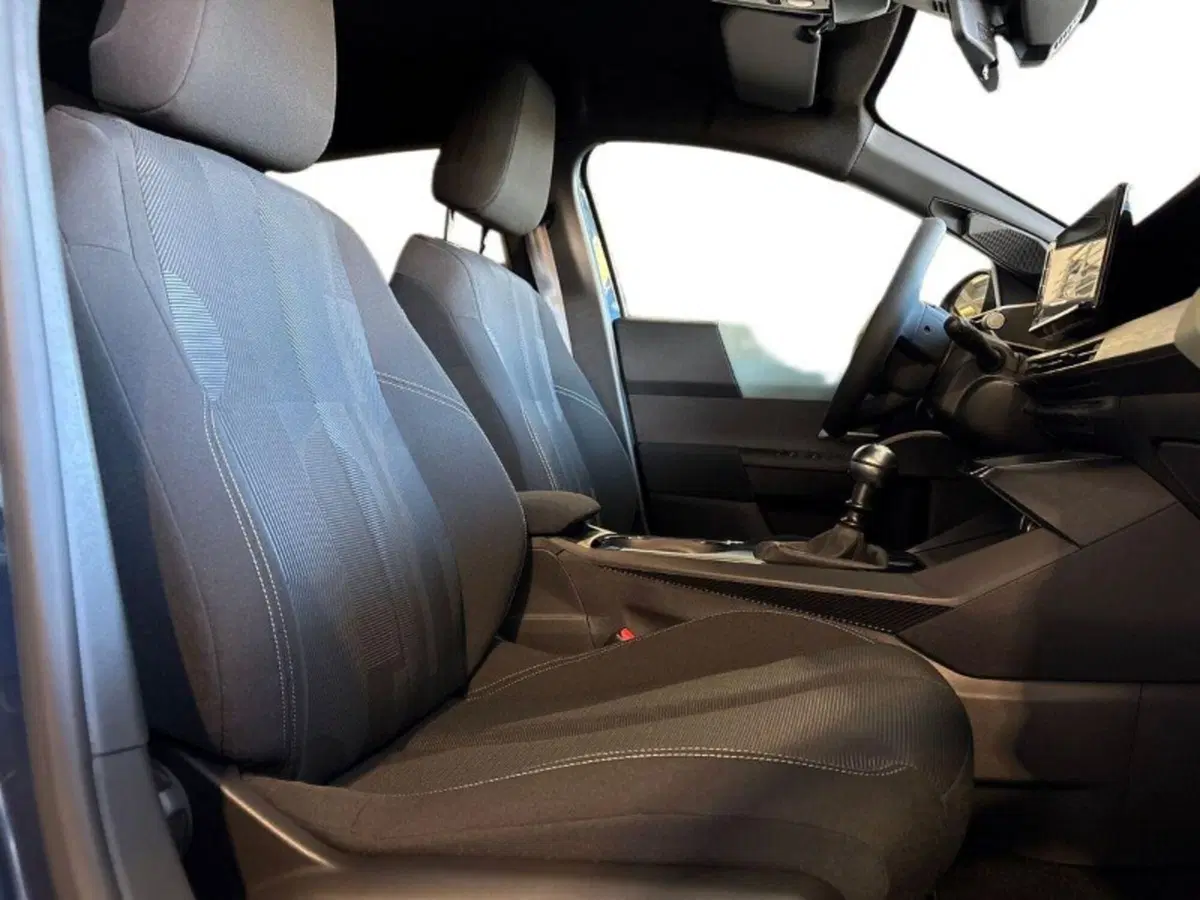 Lancia Ypsilon nuova a Lecco (11)