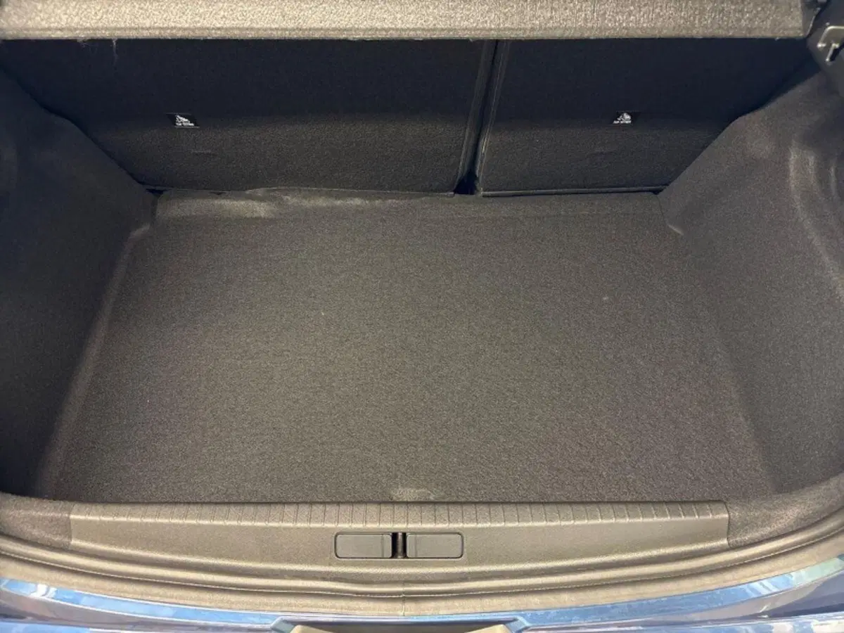 Lancia Ypsilon nuova a Lecco (6)