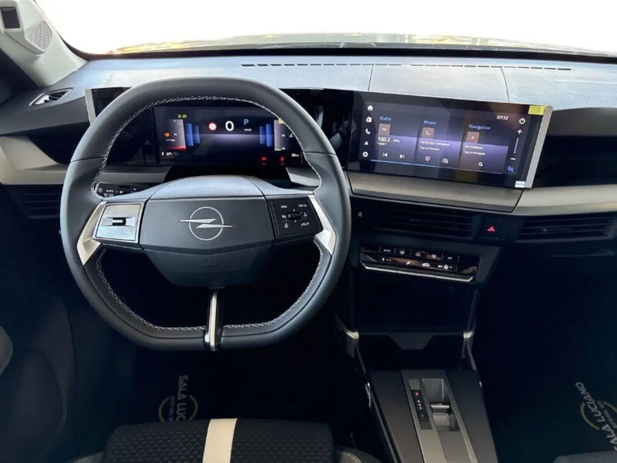 Opel Frontera nuova a Lecco (8)