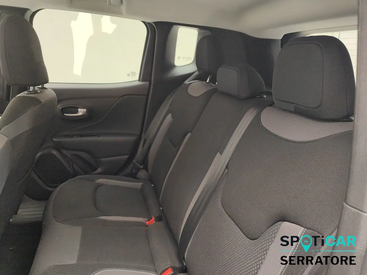 Jeep Renegade usata a Como (13)