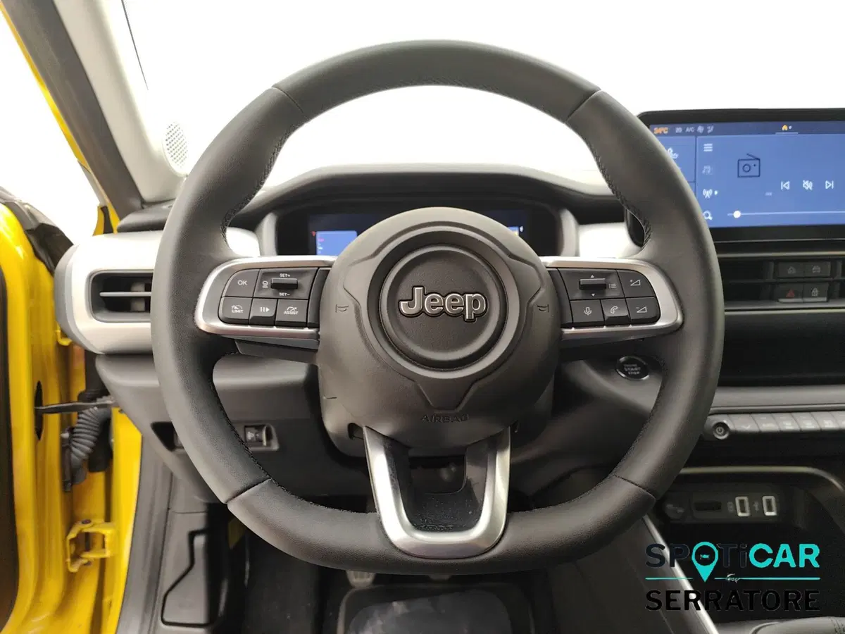 Jeep Avenger usata a Como (16)