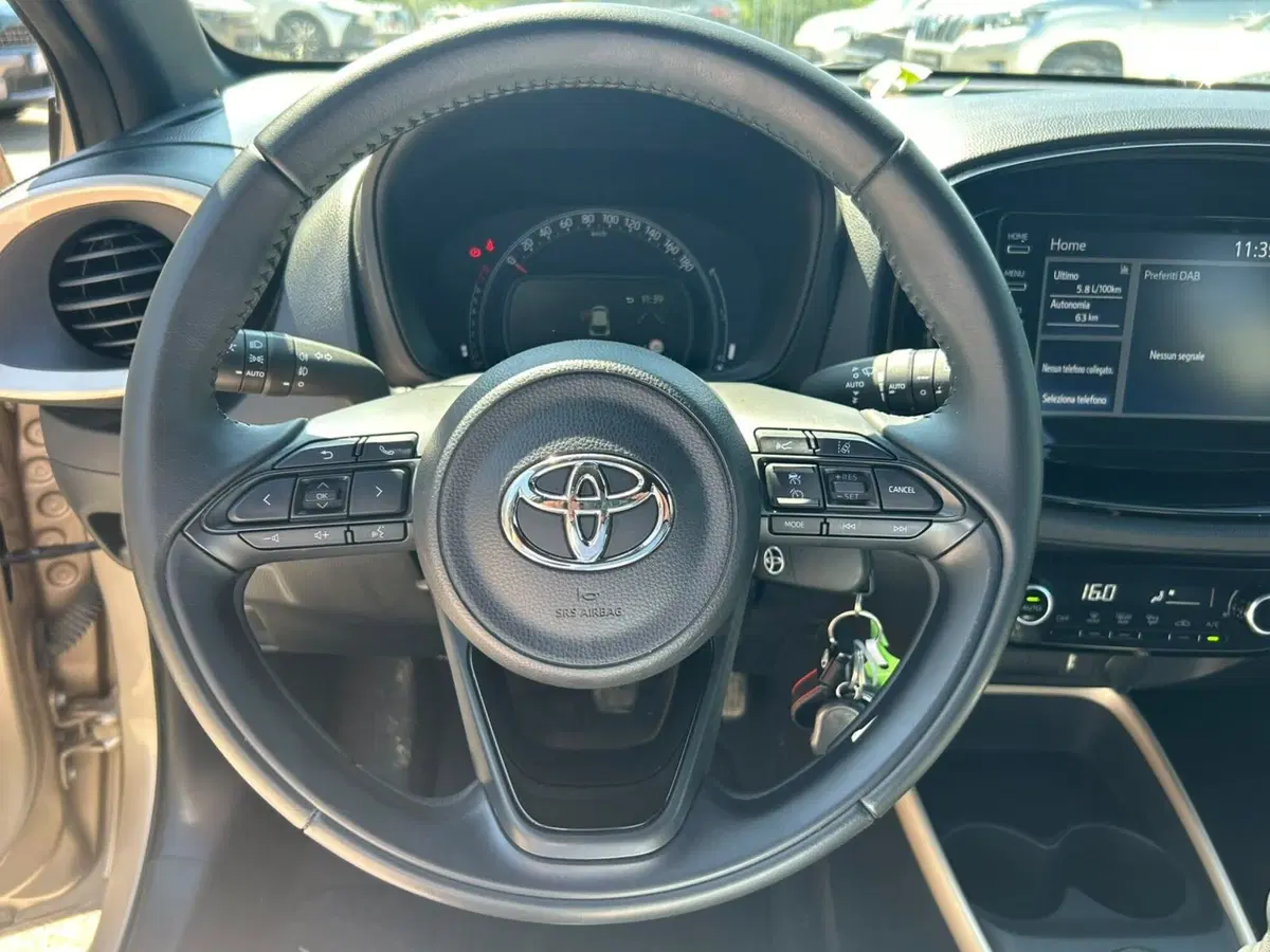 Toyota Aygo X usata a Piacenza (13)