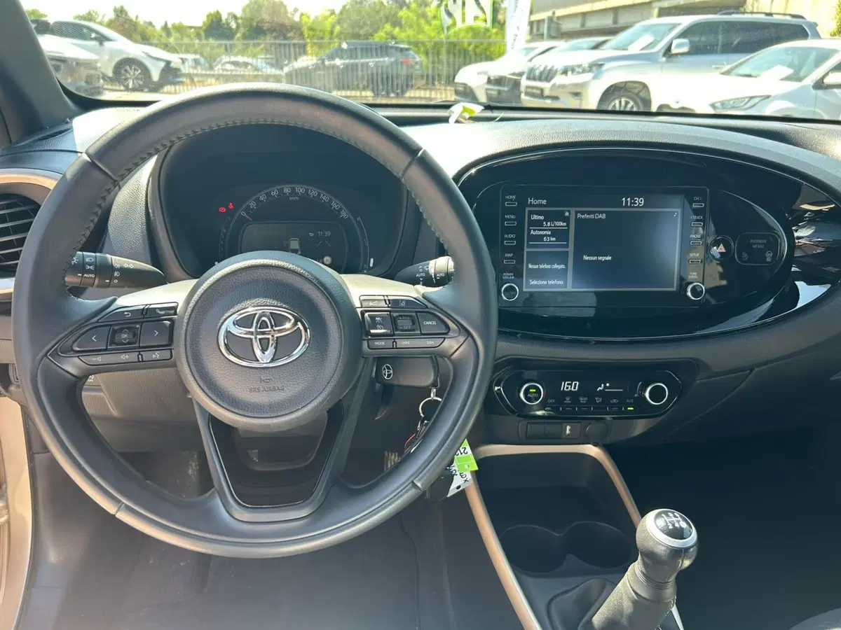 Toyota Aygo X usata a Piacenza (15)
