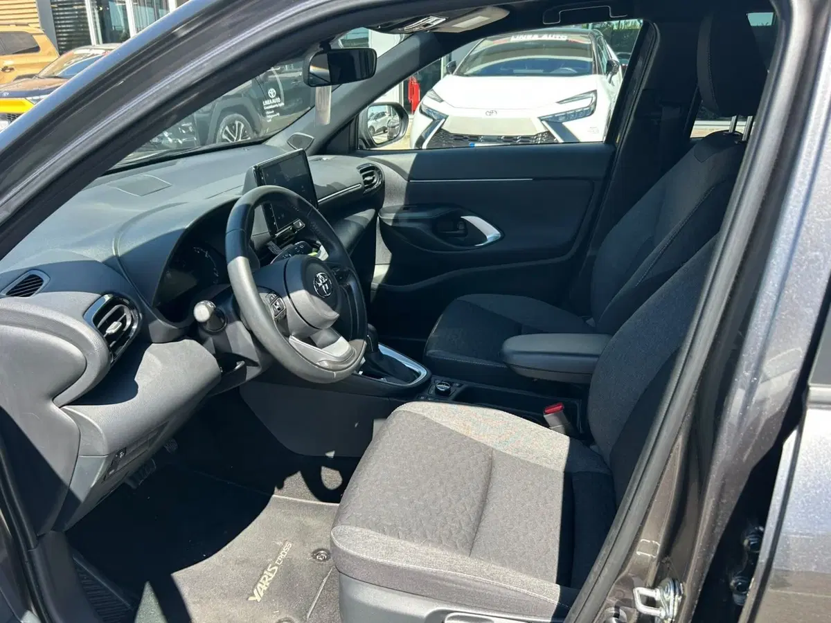 Toyota Yaris Cross usata a Piacenza (10)