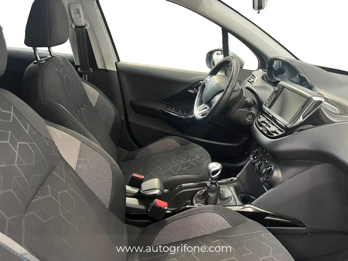 Peugeot 2008 usata a Modena (15)