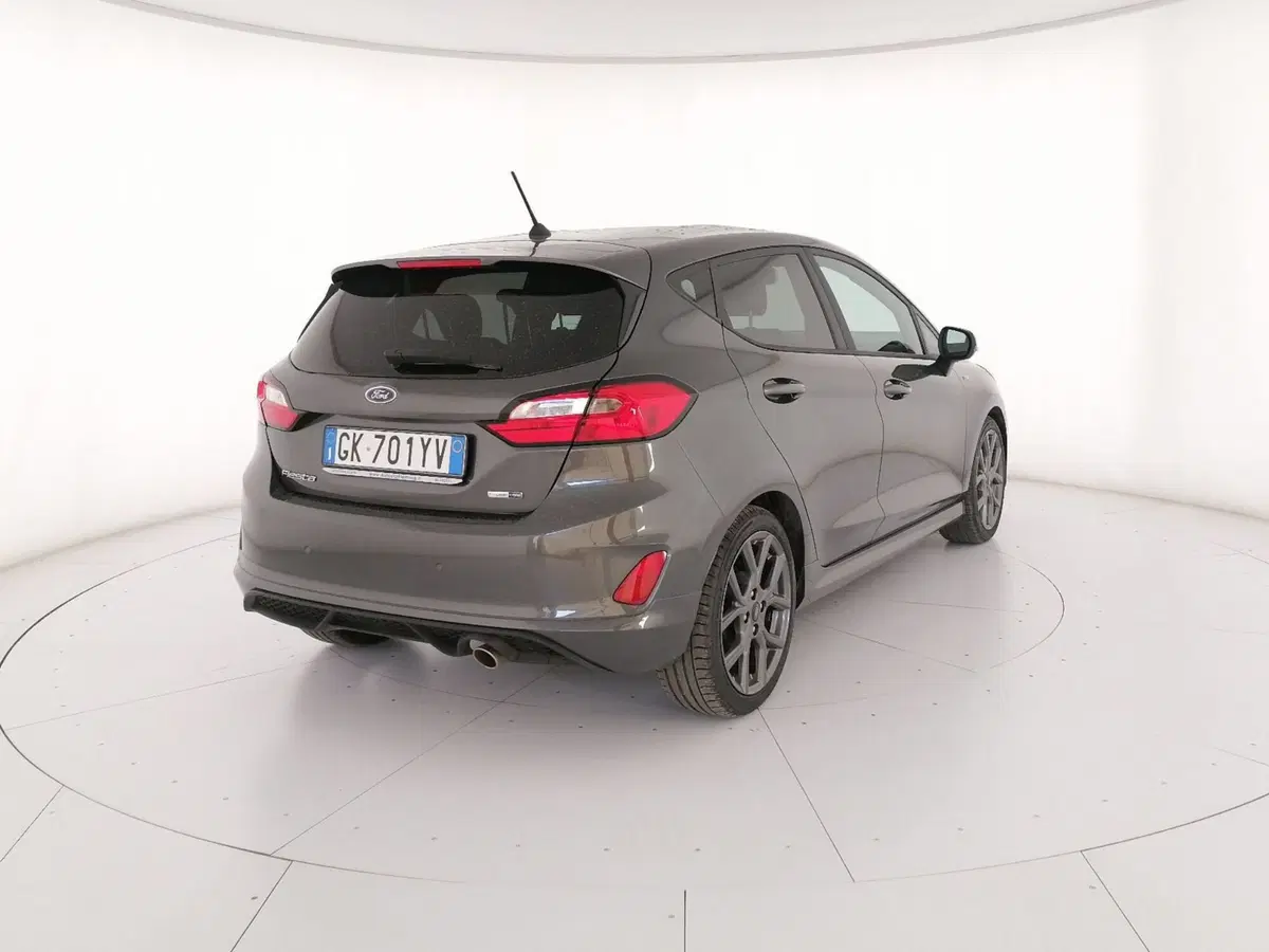 Ford Fiesta usata a Roma (2)
