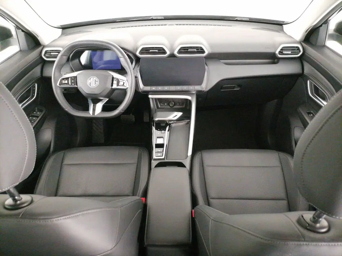 Mg ZS EV usata a Roma (9)