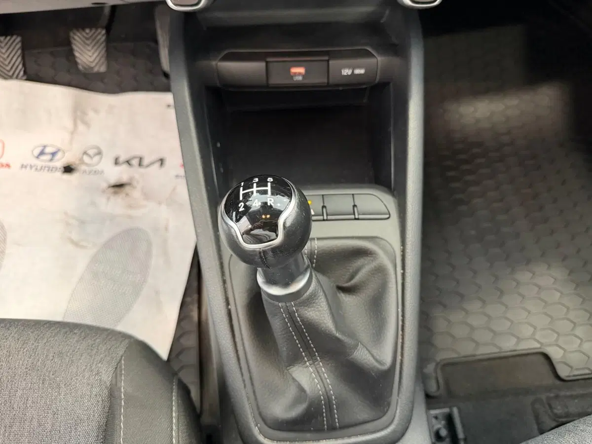 Kia Stonic usata a Napoli (17)