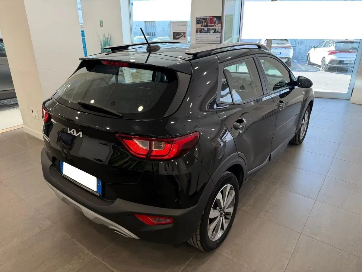 Kia Stonic usata a Napoli (5)