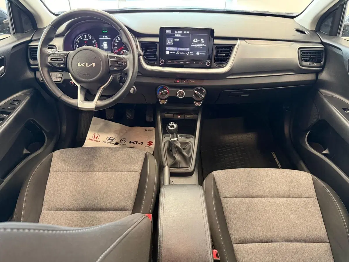 Kia Stonic usata a Napoli (8)
