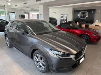 Mazda CX-30 Skyactiv-D 2WD Exclusive del 2020 usata a Castellammare di Stabia
