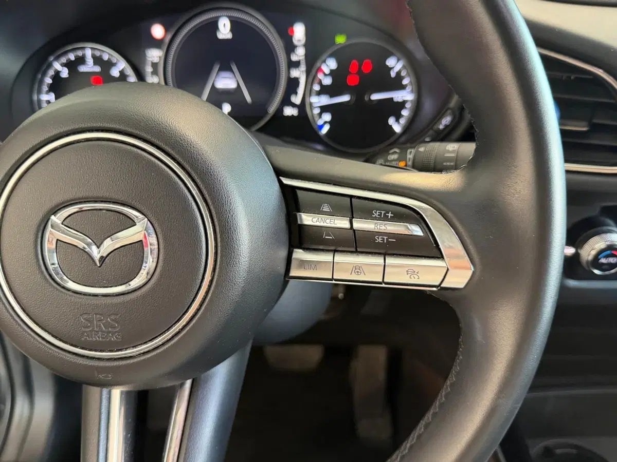 Mazda CX-30 usata a Napoli (16)