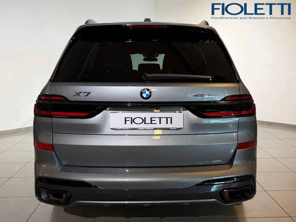 BMW X7 usata a Brescia (5)