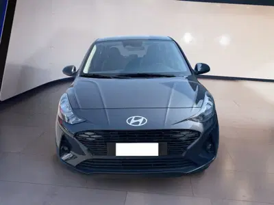 Hyundai i10 1.0 Gpl Connectline 61cv del 2024 usata a Torino