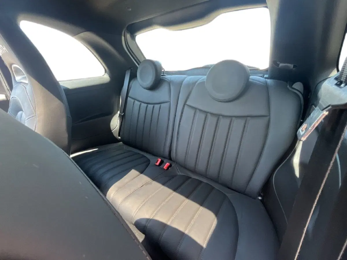 Abarth 595 Cabrio usata a Torino (9)