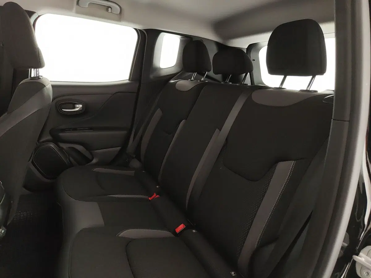 Jeep Renegade usata a Caserta (19)
