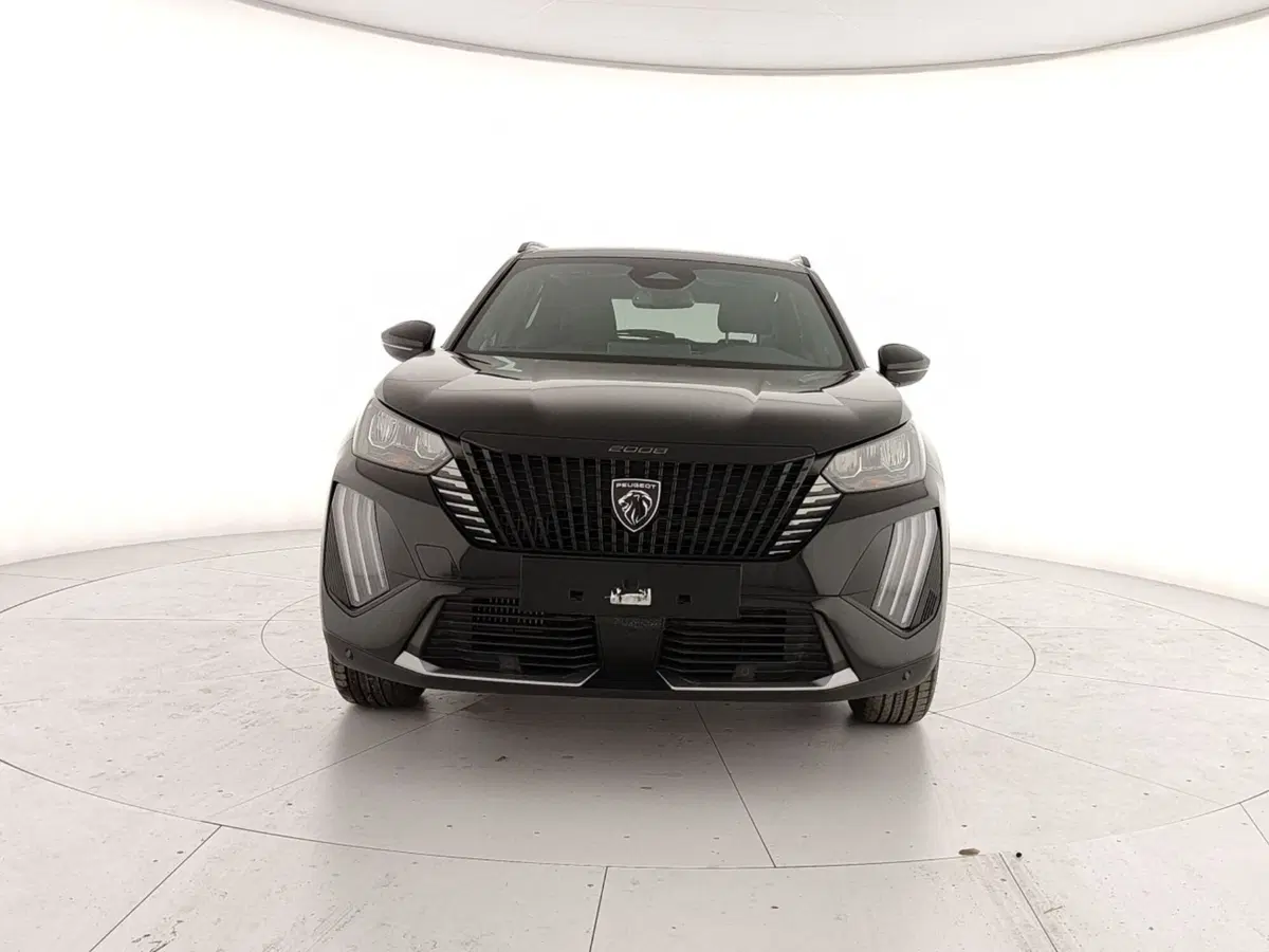 Peugeot 2008 nuova a Caserta (2)