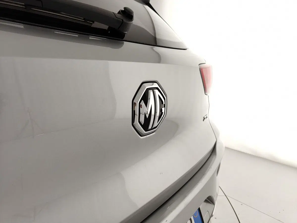 Mg ZS usata a Caserta (10)