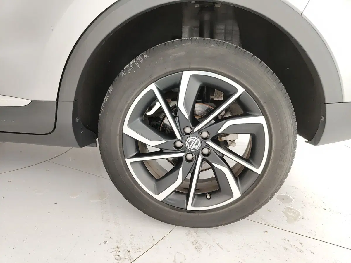 Mg ZS usata a Caserta (12)