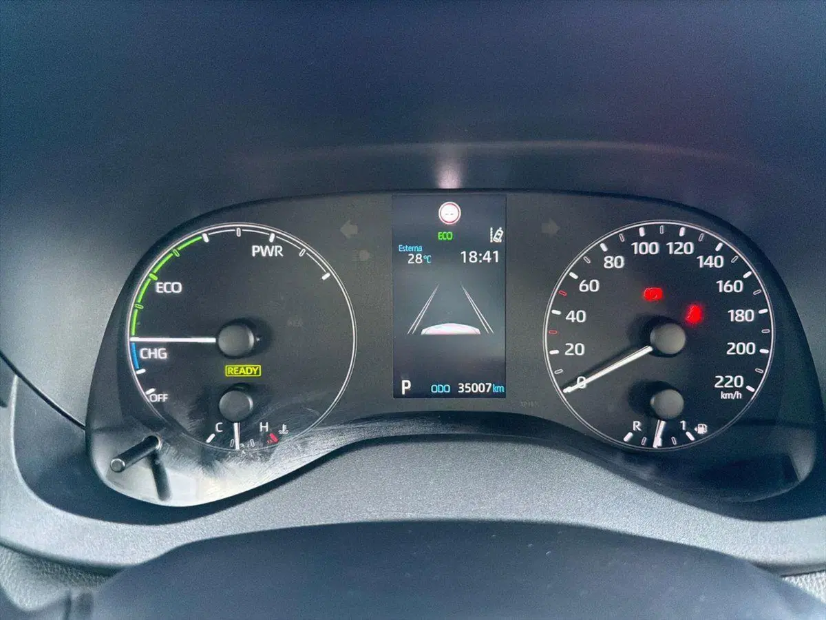 Toyota Yaris usata a Siracusa (9)