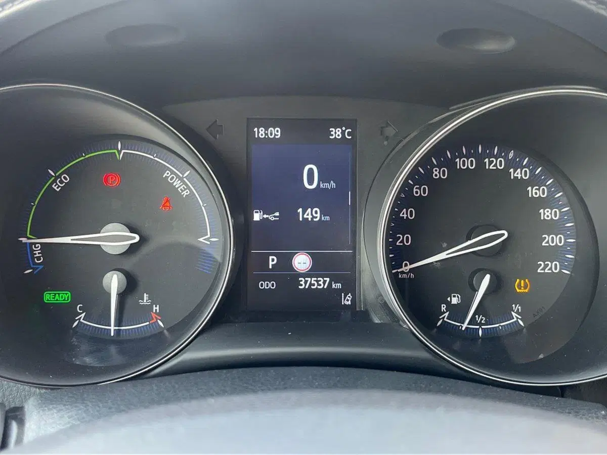 Toyota Toyota C-HR usata a Ragusa (9)
