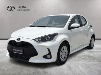 Toyota Yaris 1.5 Hybrid 5 porte Premiere del 2022 usata a Melilli