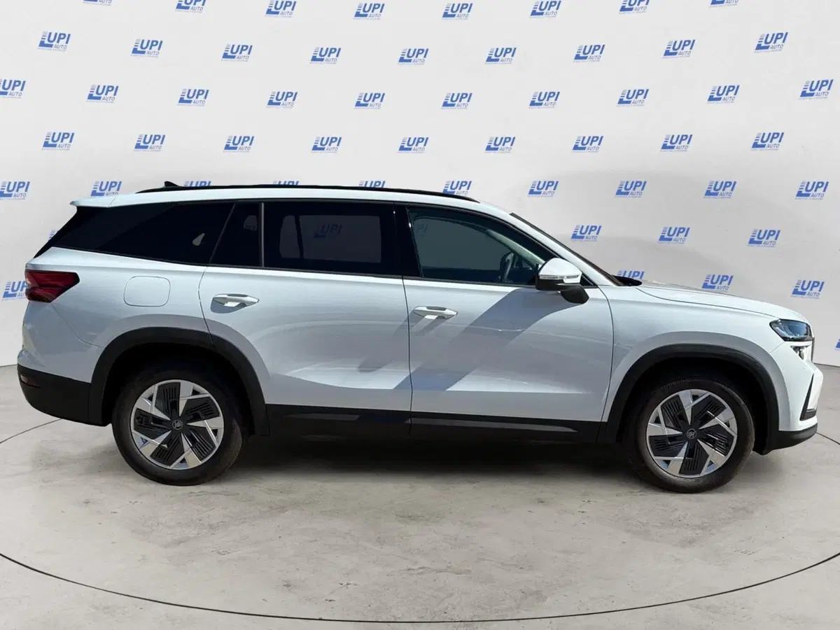 Skoda Kodiaq nuova a Prato (3)