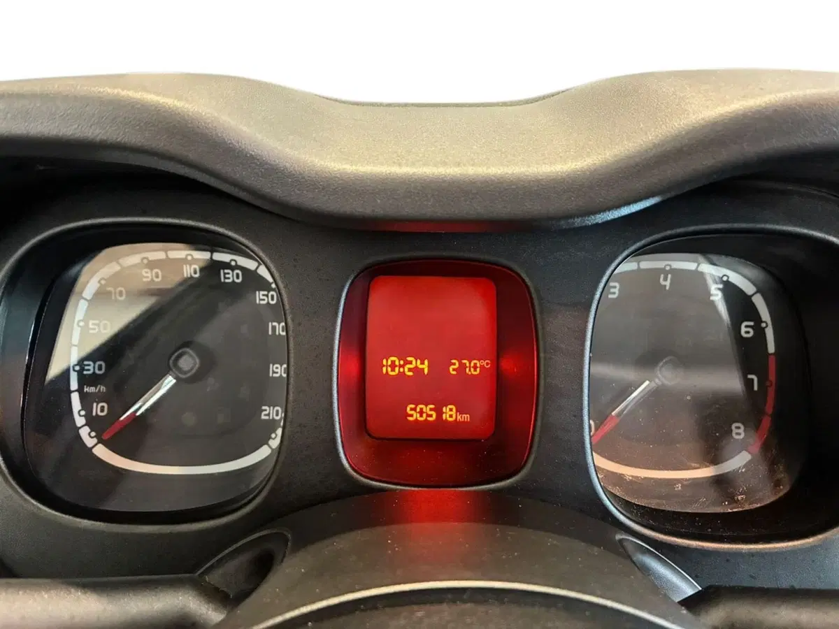 Fiat Panda Cross usata a Prato (13)