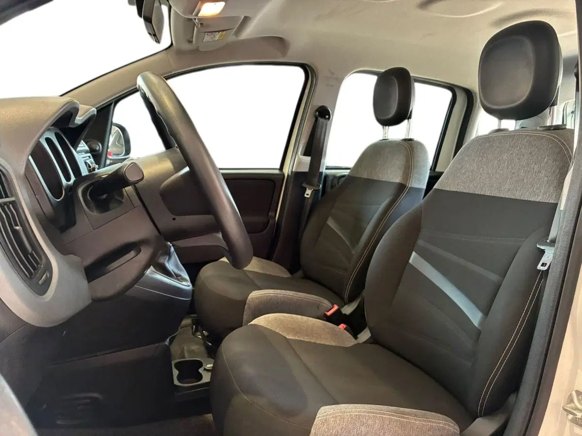 Fiat Panda Cross usata a Prato (8)