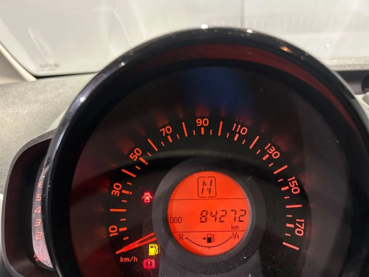 Toyota Aygo usata a Milano (11)