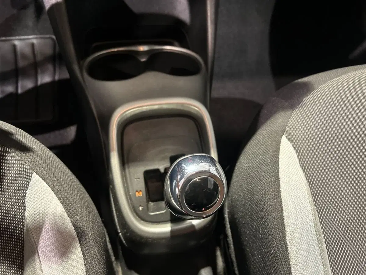 Toyota Aygo usata a Milano (14)