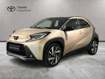 Toyota Aygo X 1.0 VVT-i 72 CV 5p. Undercover S-CVT del 2023 usata a Milano