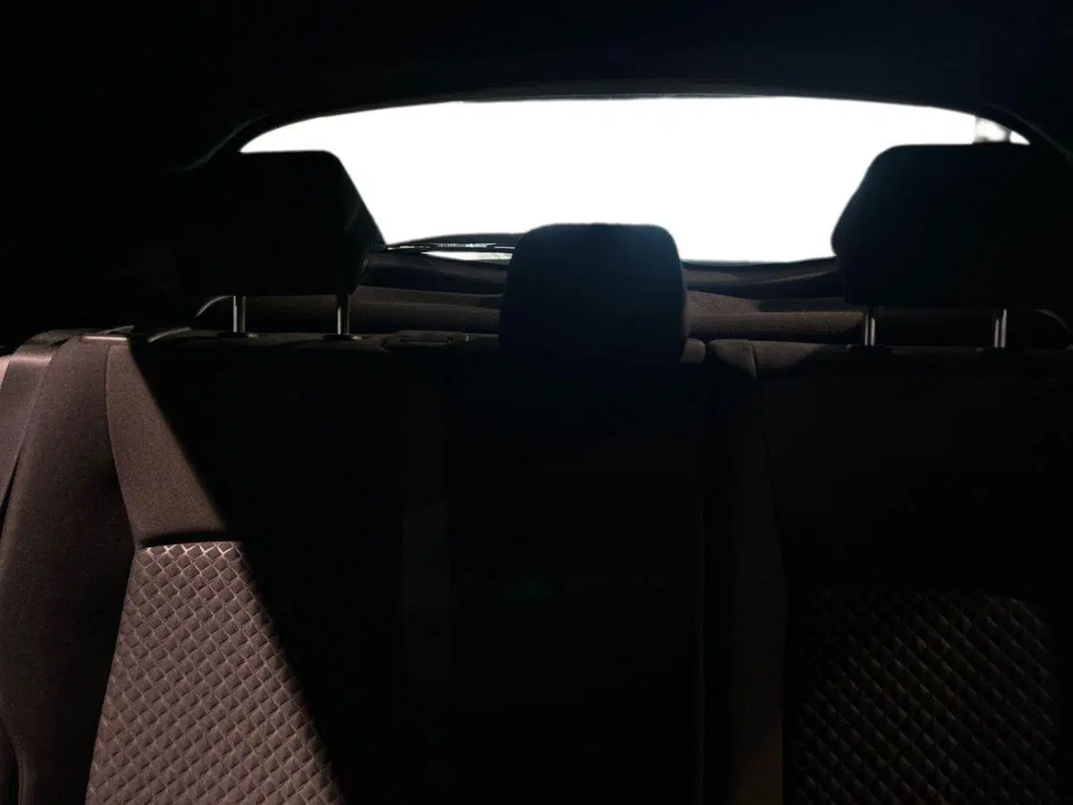 Toyota Toyota C-HR usata a Milano (12)