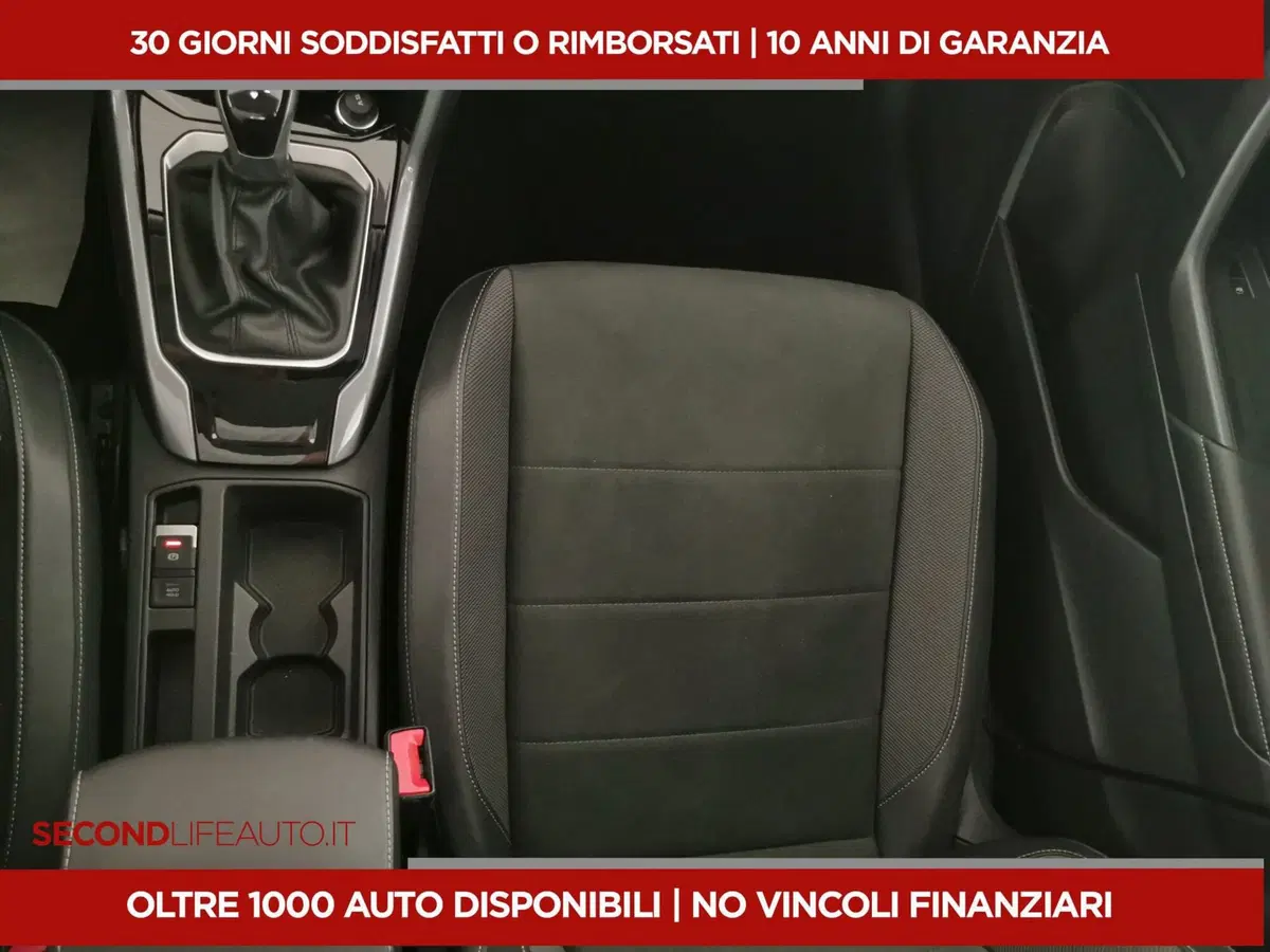 Volkswagen T-Roc usata a Chieti (9)
