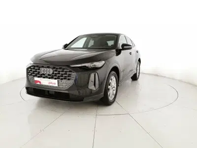 Audi Q5 Sportback 2.0 tdi mhev+ Business Advanced quattro 204cv s-tronic del 2025 usata a San Giovanni Teatino