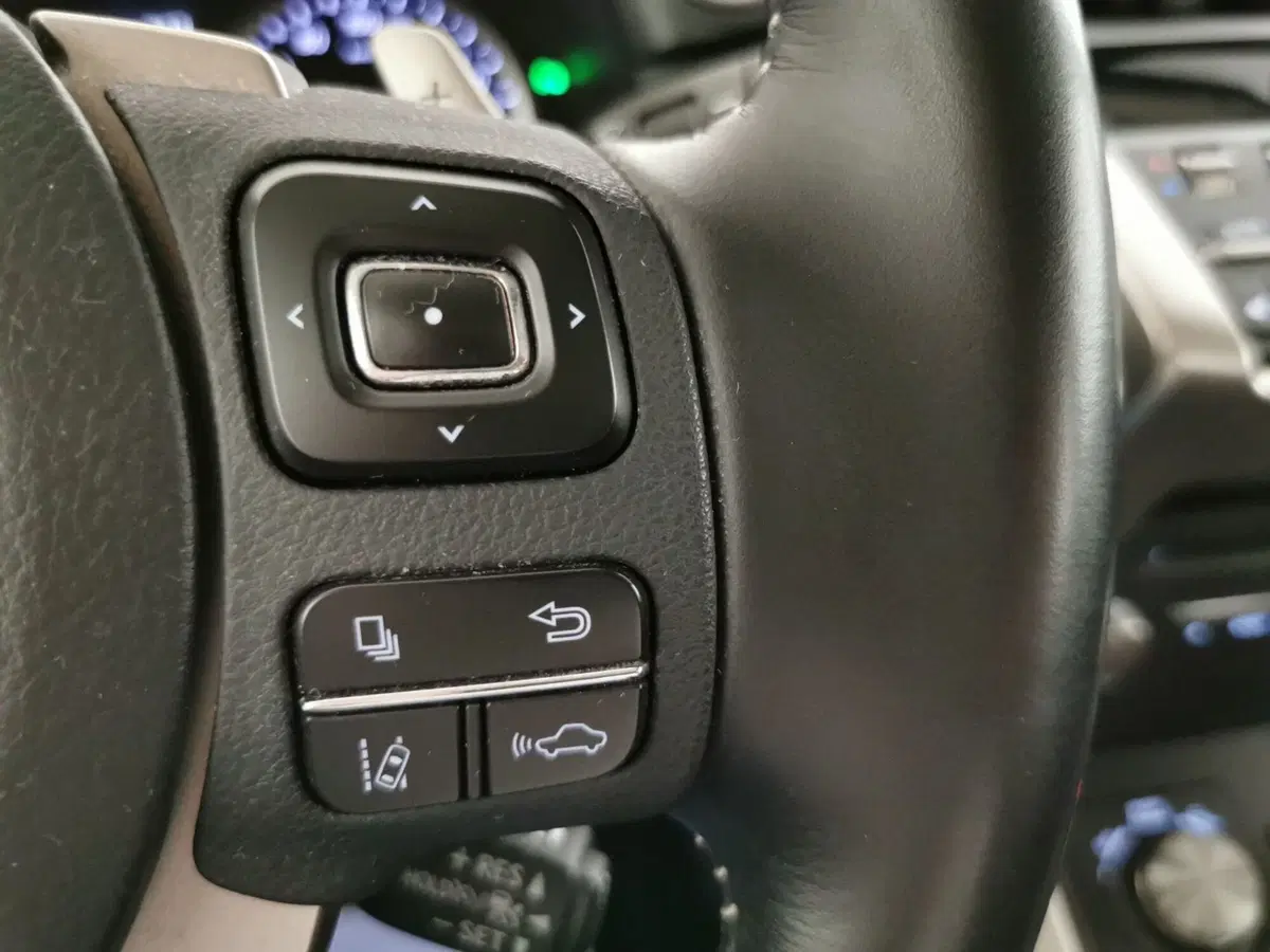 Lexus NX usata a Chieti (15)