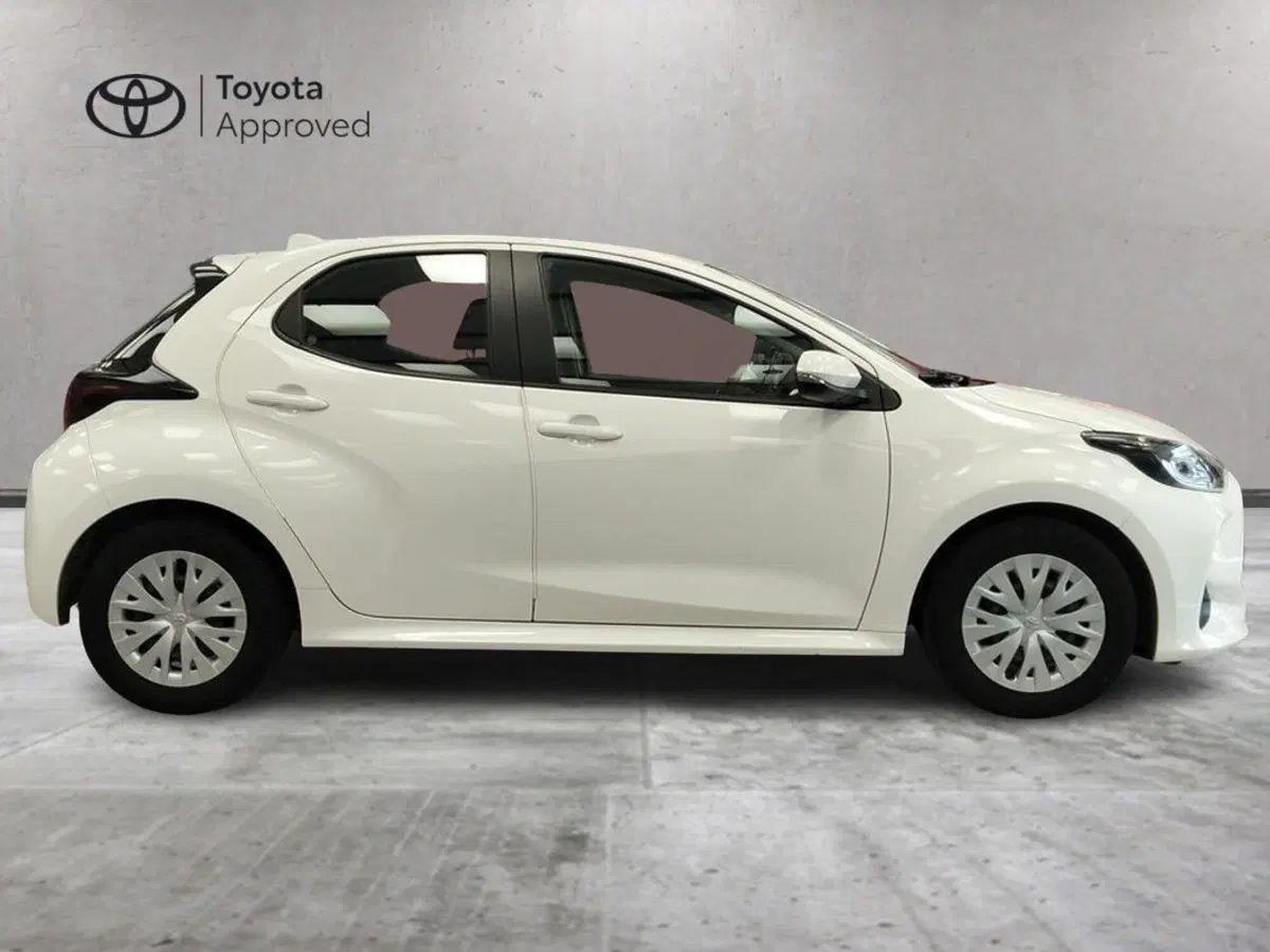 Toyota Yaris usata a Roma (4)