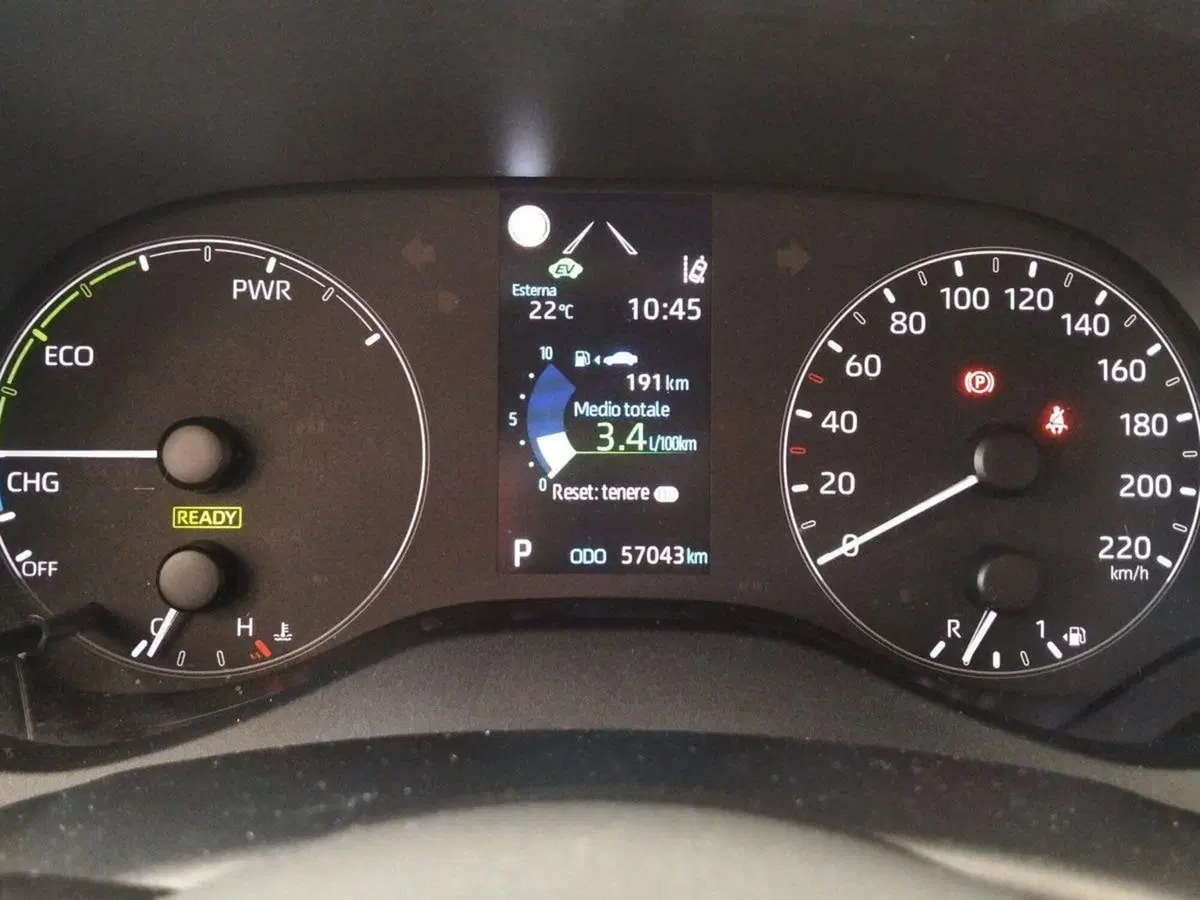 Toyota Yaris usata a Roma (9)