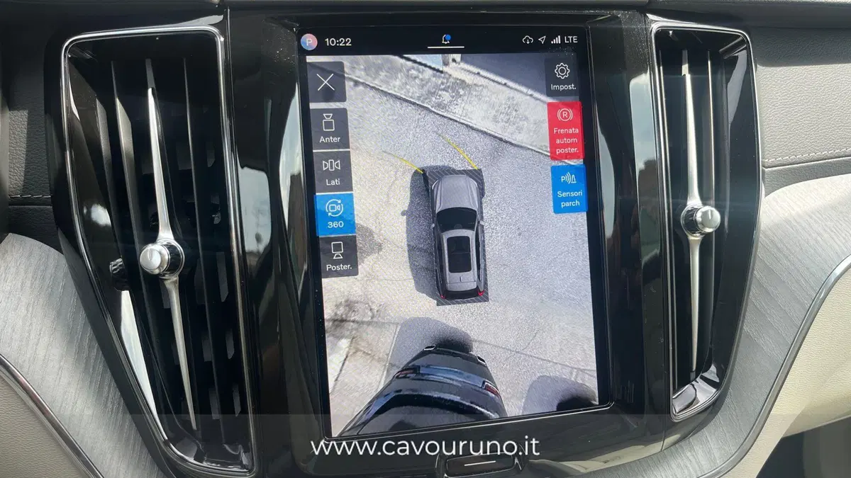 Volvo XC60 usata a Ferrara (14)