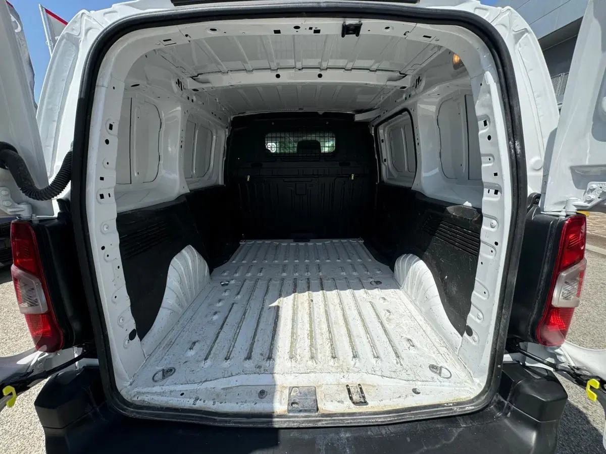 Toyota Proace City Verso usata a Modena (12)